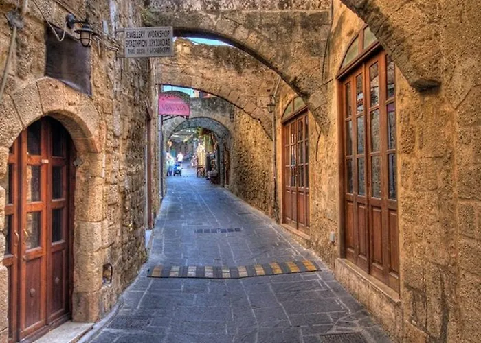 펜션 Old Town Roloi House Rhodes City